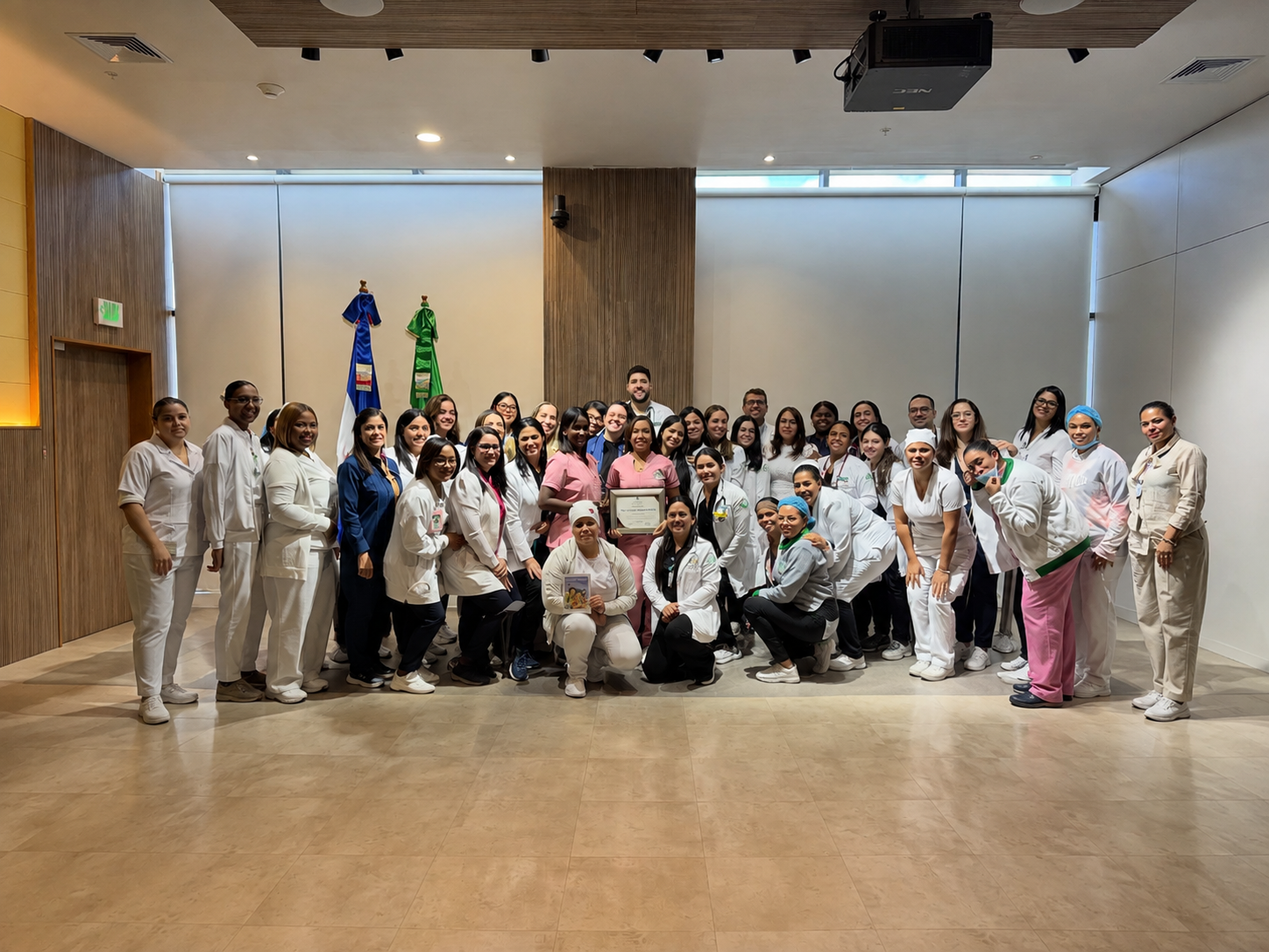 Clínica Universitaria Unión Médica del Norte recibe reconocimiento de Salud Pública por su compromiso con la promoción de la lactancia materna